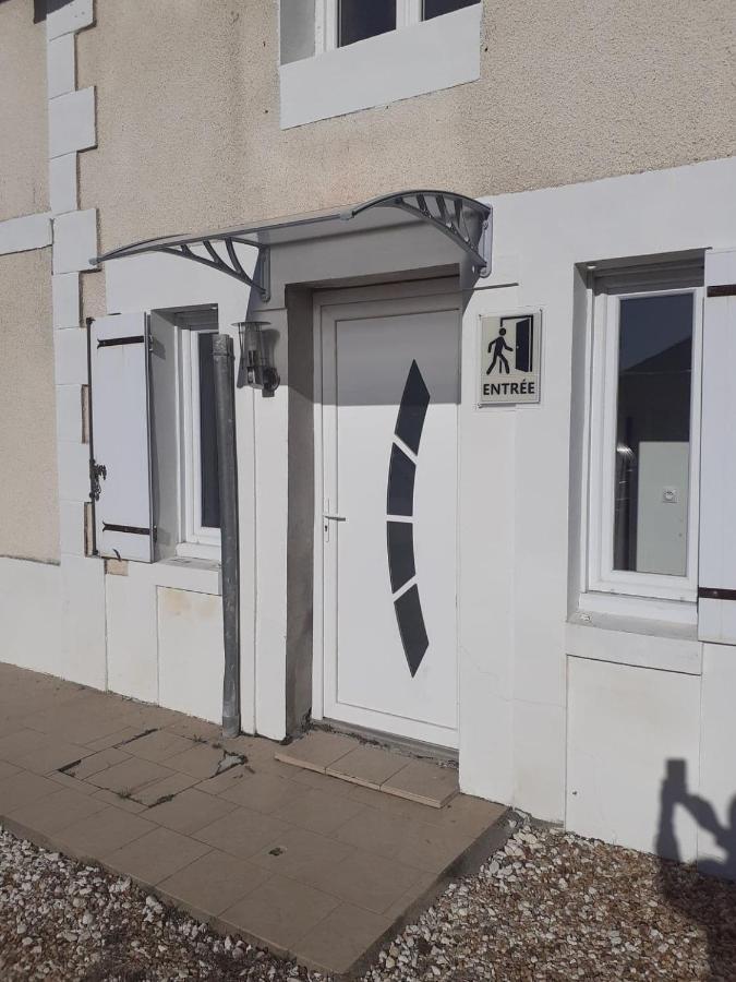 Tres Joli: Garden View Apartment with Private Parking Annesse-et-Beaulieu Exterior photo